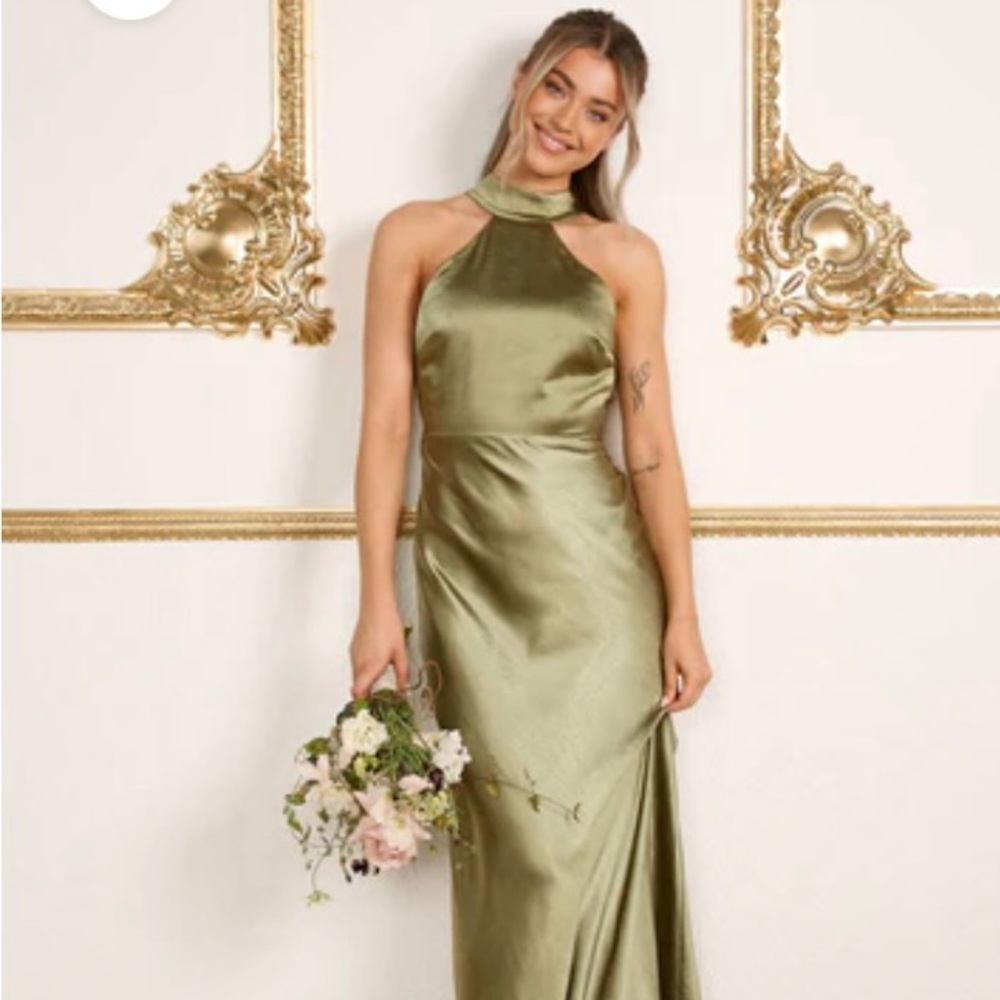 Green Halter Neck Satin Formal Dress
